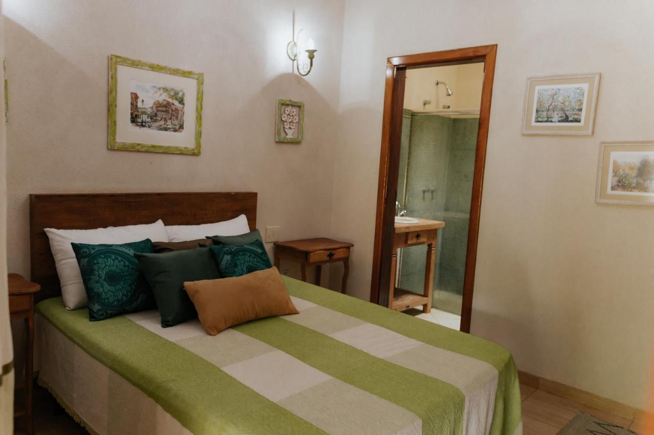 Hotel Pousada Chale Das Flores Sertãozinho 외부 사진