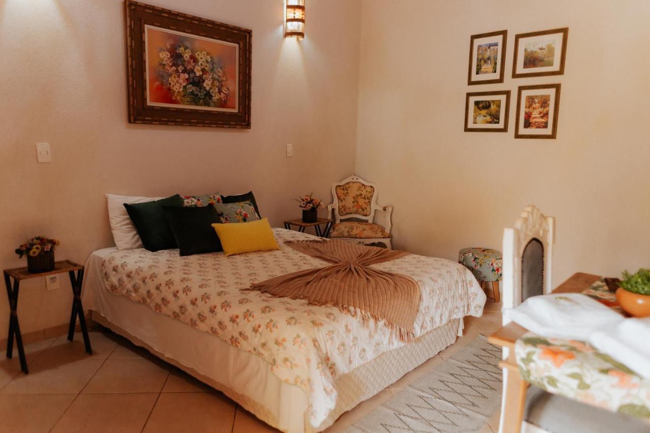 Hotel Pousada Chale Das Flores Sertãozinho 외부 사진