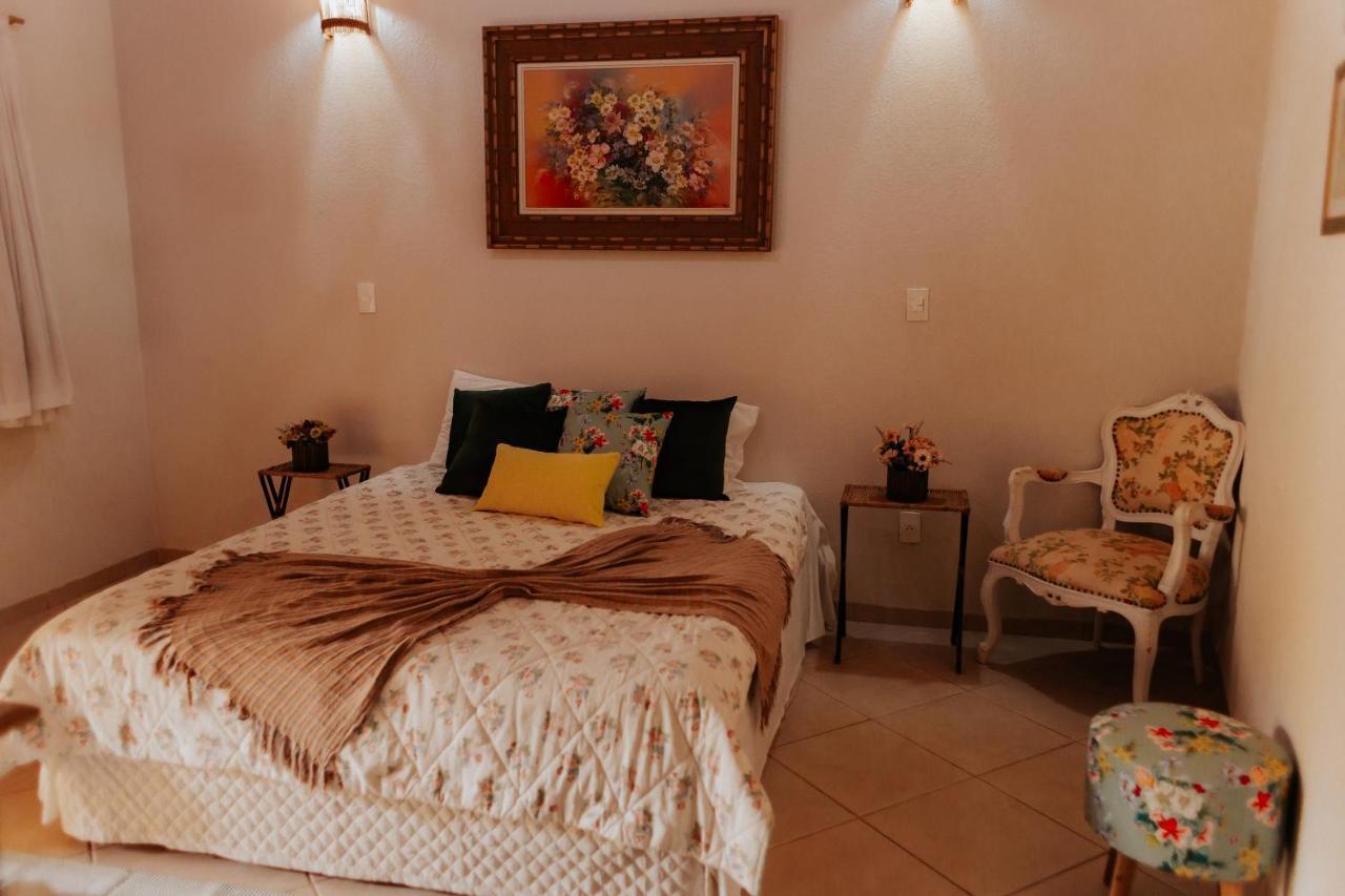 Hotel Pousada Chale Das Flores Sertãozinho 외부 사진