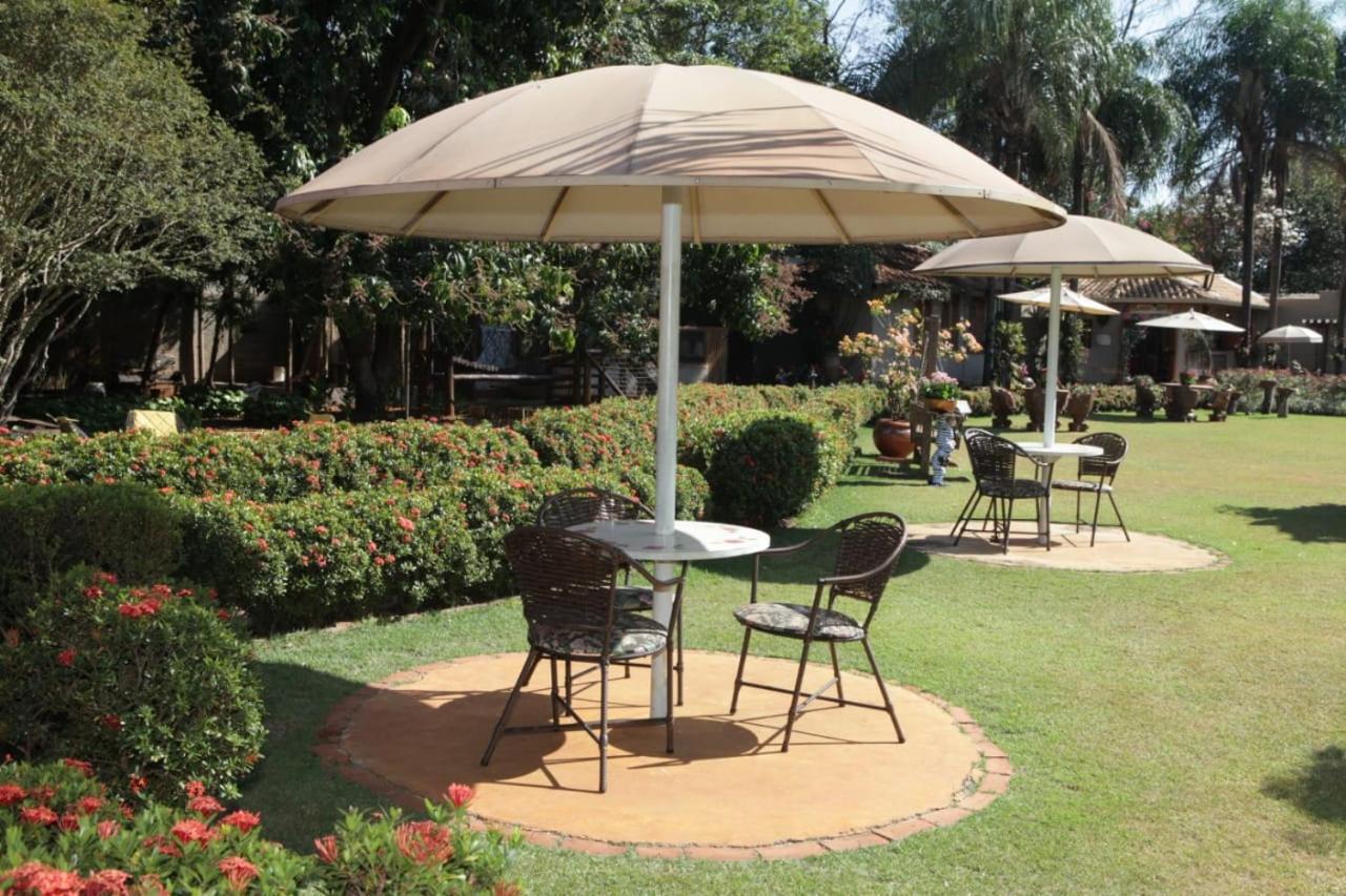 Hotel Pousada Chale Das Flores Sertãozinho 외부 사진